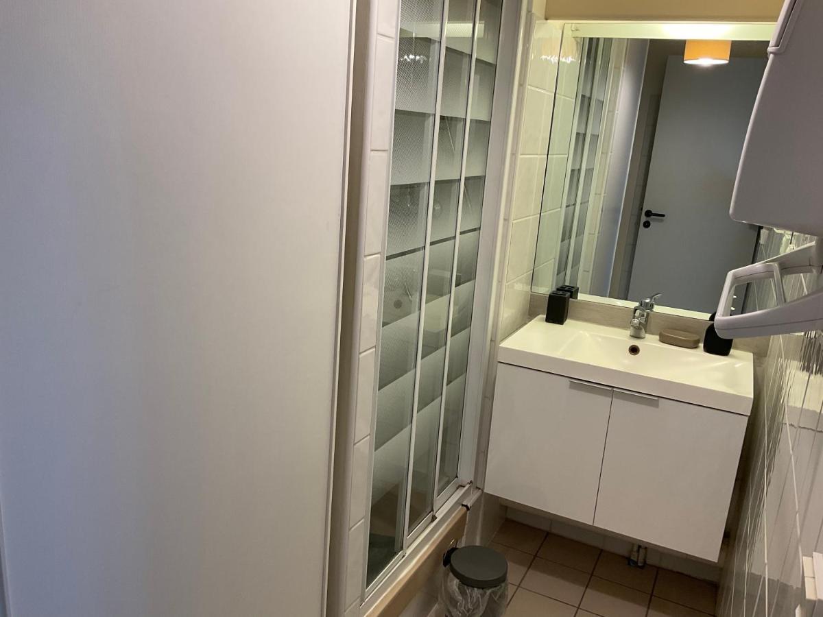 Appartement Centre Ville Pres Du Port Avec Parking Et Wifi La Rochelle  Eksteriør billede